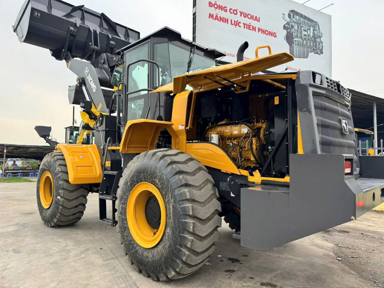 Máy Xúc Lật LW500KN